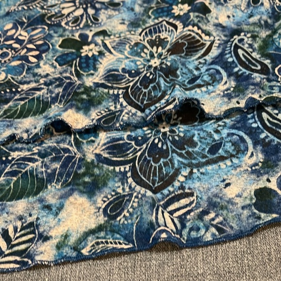 Venezia top off shoulder, butterfly sleeves Sz 22/24 wide 24-153 - Picture 6 of 8